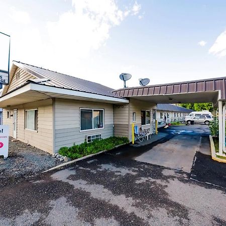 Oyo Riverside Inn John Day Or Exterior photo